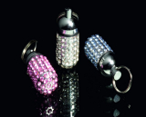 Adressanhänger mit Strasssteinen